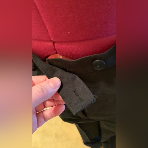 Le Chateau Dress Pants - Picture 9 of 9